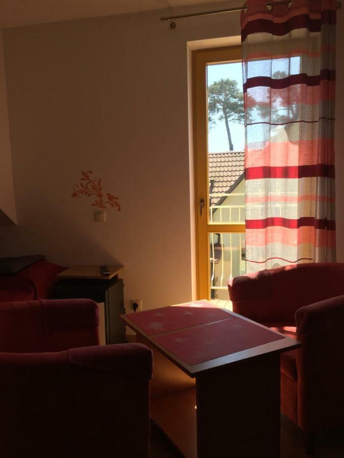 Dom Przy Plazy Apartment Dziwnowek Exterior photo